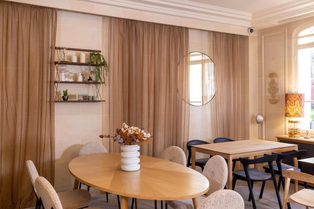 De Banville Hotel Parijs