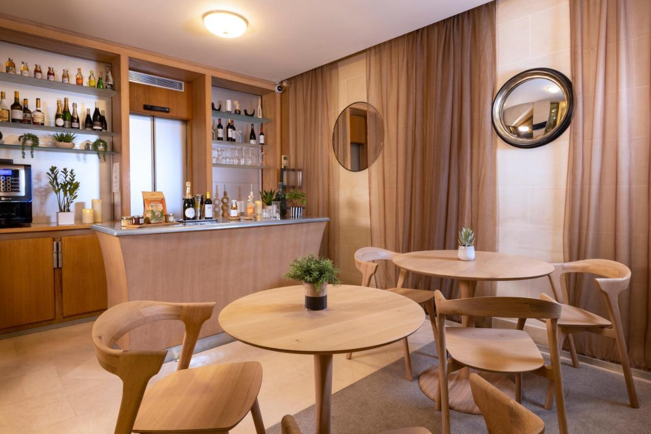 De Banville Hotel Parijs